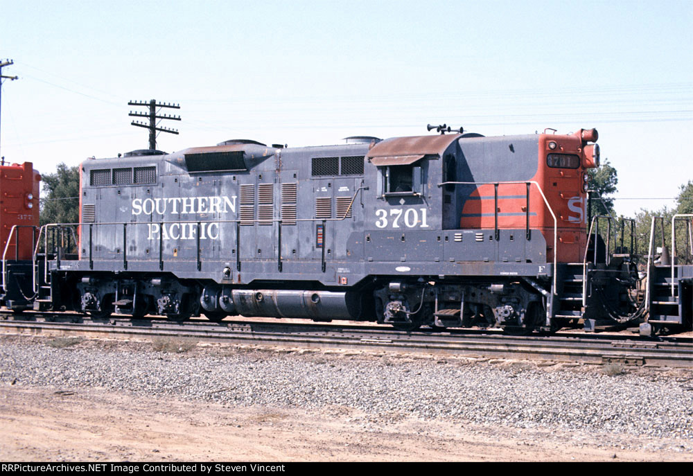 Southern Pacific GP9 SP #3701
